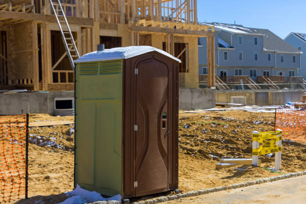 Best Portable restroom trailer rental  in Union City, NJ